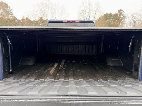 Certified 2023 GMC Sierra 2500 AT4 w/ AT4 Preferred Package image 30