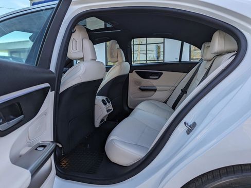 Used 2024 Mercedes-Benz C 300 4MATIC Sedan image 39