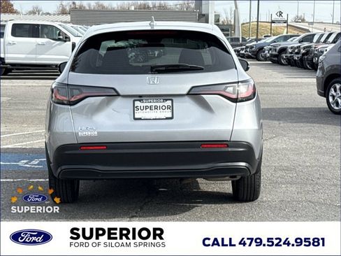 Used 2023 Honda HR-V LX image 5