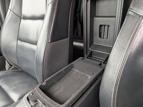 Used 2017 Jeep Grand Cherokee Limited image 29