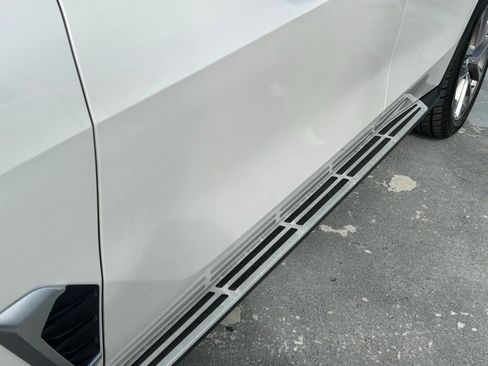 Used 2024 BMW X5 xDrive40i image 29