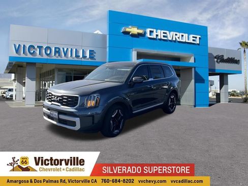 Used 2024 Kia Telluride S w/ S Sunroof Package AWD/4WD image 1