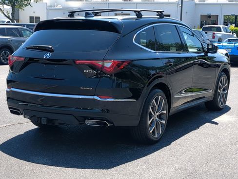 Used 2024 Acura MDX SH-AWD w/ Technology Package image 10