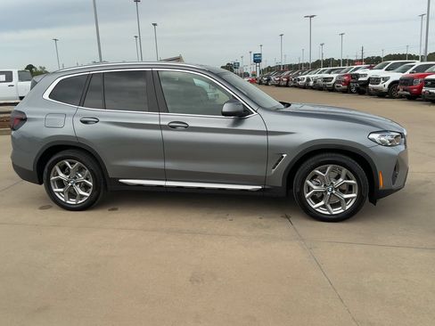Used 2024 BMW X3 sDrive30i w/ Convenience Package RWD image 9