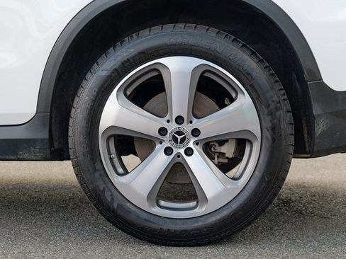 Used 2022 Mercedes-Benz GLC 300 GLC 300 image 14