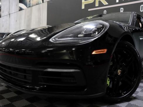 Used 2018 Porsche Panamera 4 image 71
