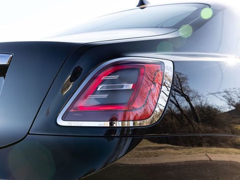 Certified 2021 Rolls-Royce Ghost Extended Wheelbase image 70