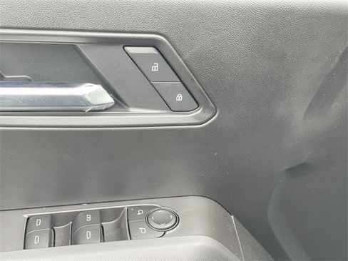 New 2026 GMC Canyon Elevation w/ Convenience Package image 22