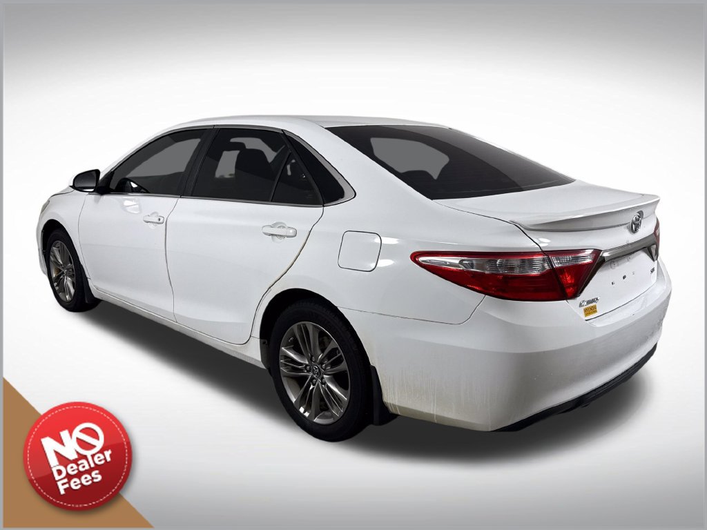 Used 2017 Toyota Camry SE FWD image 6
