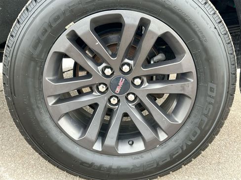 Used 2019 GMC Canyon SLE w/ Elevation Edition image 14