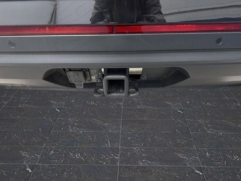 Used 2024 Volkswagen Atlas SE w/ Panoramic Sunroof Package image 36