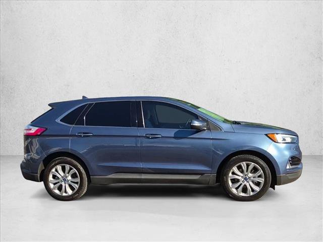 Used 2019 Ford Edge Titanium FWD image 9