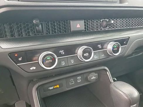 Used 2023 Honda CR-V EX image 22