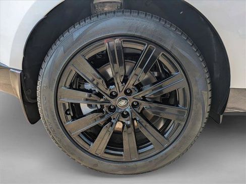 New 2025 Land Rover Range Rover SE image 10