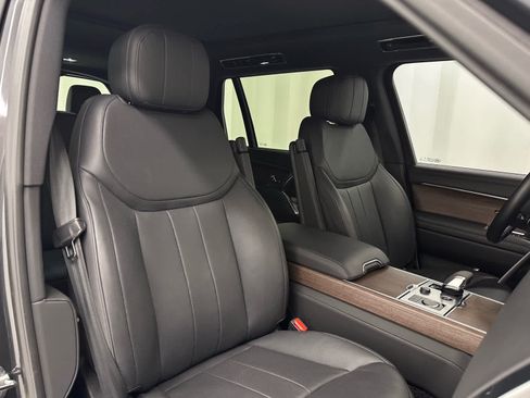 Used 2023 Land Rover Range Rover Long Wheelbase SE AWD/4WD image 19