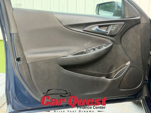 Used 2019 Chevrolet Malibu LT w/ Driver Confidence Package II FWD image 11