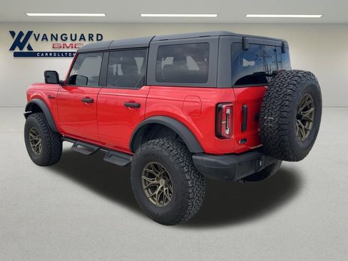 Used 2024 Ford Bronco Badlands image 3