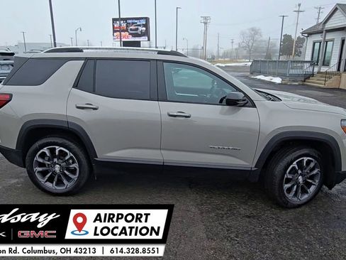 New 2026 GMC Terrain Elevation w/ Elevation Premium Package image 10