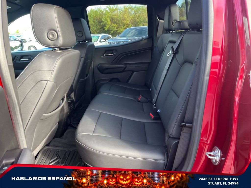 Used 2024 GMC Canyon Elevation w/ Elevation Premium Package AWD/4WD image 11