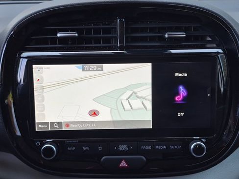 Used 2023 Kia Soul EX image 14