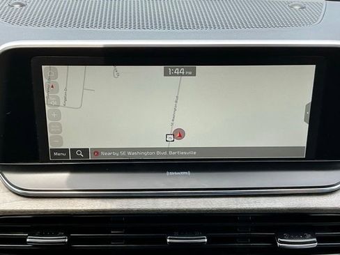 Used 2022 Kia Telluride EX w/ EX Premium Package FWD image 10