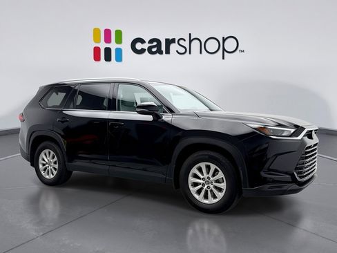 Used 2024 Toyota Grand Highlander AWD image 7
