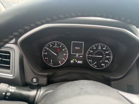 Certified 2025 Subaru Ascent Limited image 18