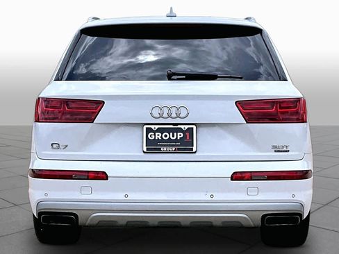 Used 2017 Audi Q7 3.0T Premium Plus AWD/4WD image 5