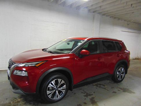 Used 2023 Nissan Rogue SV AWD/4WD image 2