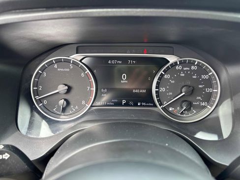 Used 2024 Nissan Rogue SV AWD/4WD image 15