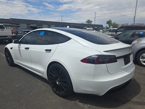Used 2021 Tesla Model S Plaid AWD/4WD image 2