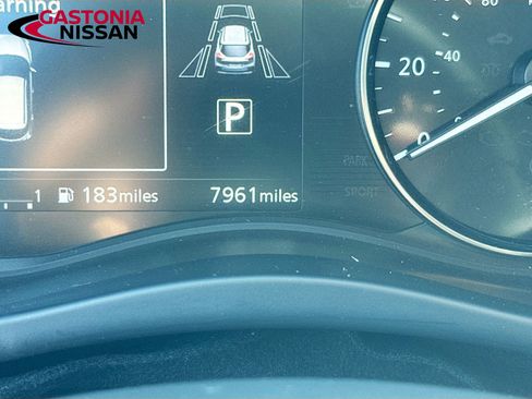 Used 2024 Nissan Kicks SR w/ SR Premium Package FWD image 13