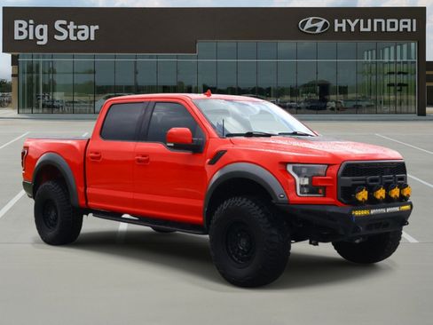 Used 2019 Ford F150 Raptor w/ Equipment Group 802A Luxury AWD/4WD image 6