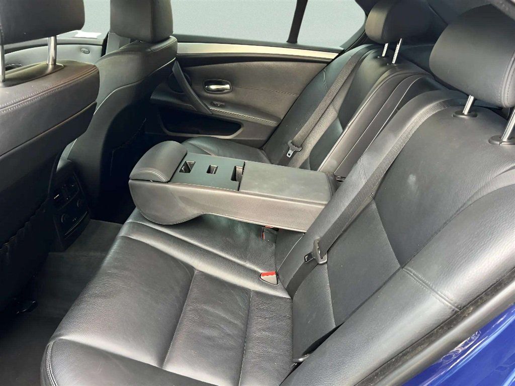 Used 2008 BMW M5 RWD image 19
