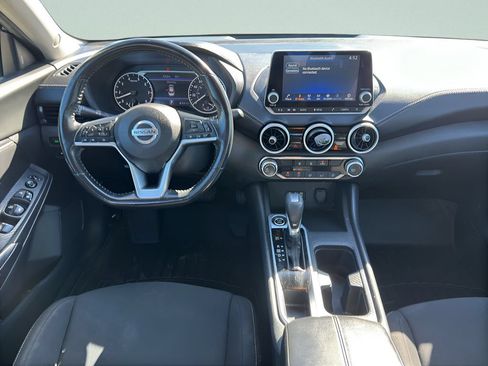 Used 2022 Nissan Sentra SV FWD image 15