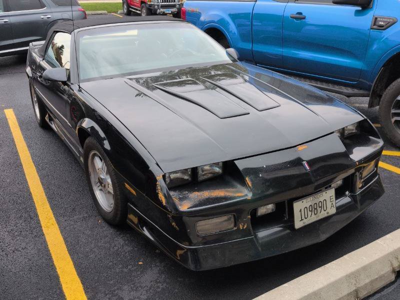 Used 1991 Chevrolet Camaro Z28 RWD image 2