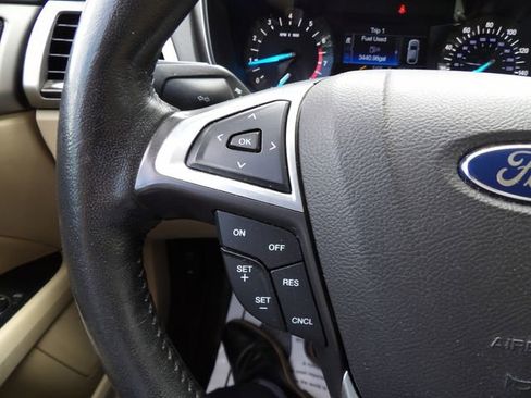 Used 2015 Ford Fusion SE w/ Equipment Group 202A image 19