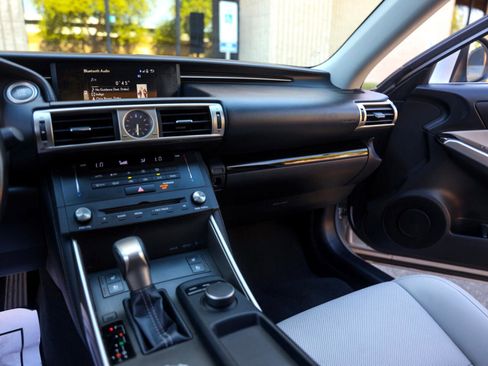 Used 2015 Lexus IS 250 250 RWD image 43
