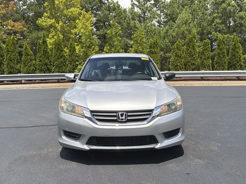 Used 2014 Honda Accord LX image 9