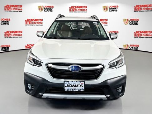 Used 2020 Subaru Outback Touring AWD/4WD image 12