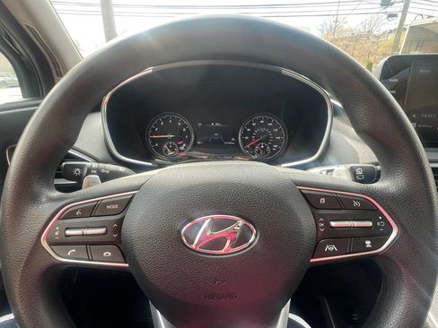 Used 2022 Hyundai Santa Fe SEL FWD image 19