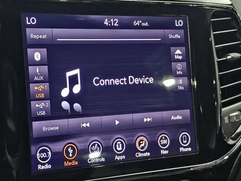 Used 2019 Jeep Grand Cherokee Altitude AWD/4WD image 38