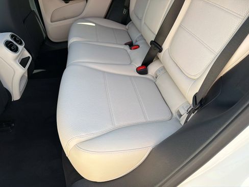 New 2026 Mercedes-Benz GLC 300 4MATIC image 13