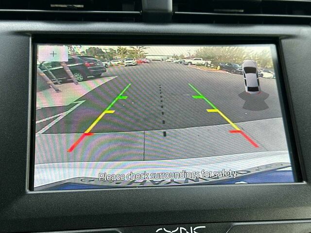 Used 2020 Ford Fusion SE FWD image 22