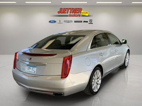 Used 2016 Cadillac XTS Luxury FWD image 8