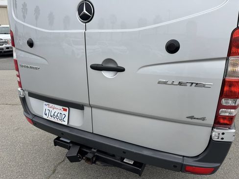 Used 2016 Mercedes-Benz Sprinter 3500 image 10