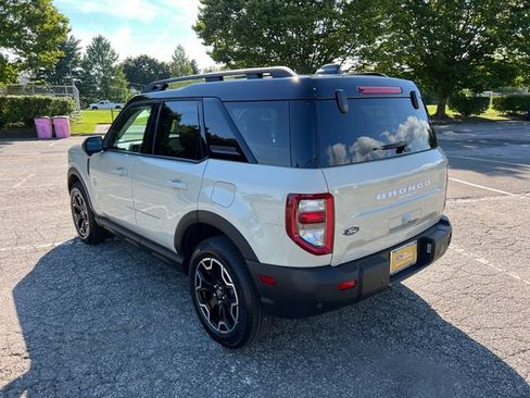 Used 2025 Ford Bronco Sport Outer Banks w/ Outer Banks Tech Package+ AWD/4WD image 7