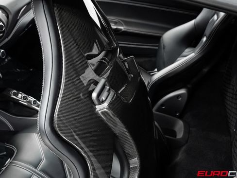 Used 2018 Ferrari 488 GTB RWD image 42