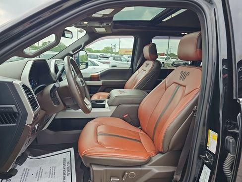 Used 2022 Ford F350 King Ranch w/ King Ranch Ultimate Package AWD/4WD image 10