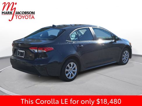 Used 2024 Toyota Corolla LE image 9